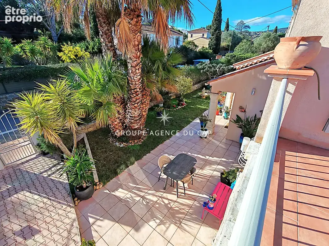A vendre villa 7 pieces 4 chambres piscine appartement independant proche centre ville et bord de mer a saint aygulf - photo 15