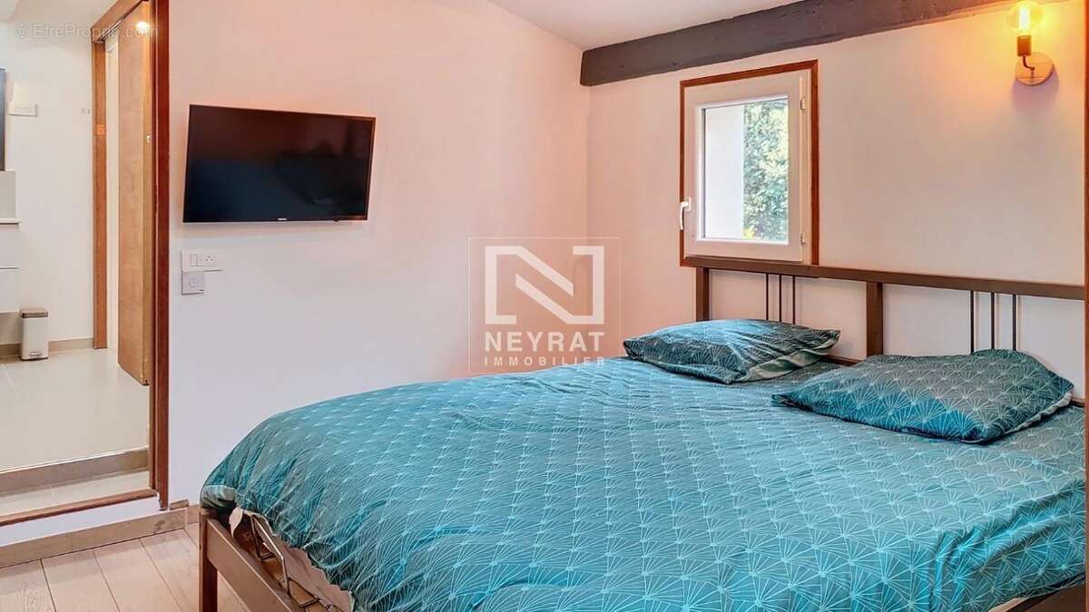 Maison à MONTAUROUX