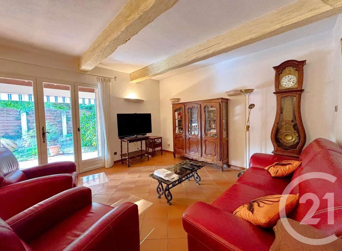 Maison à LE CANNET