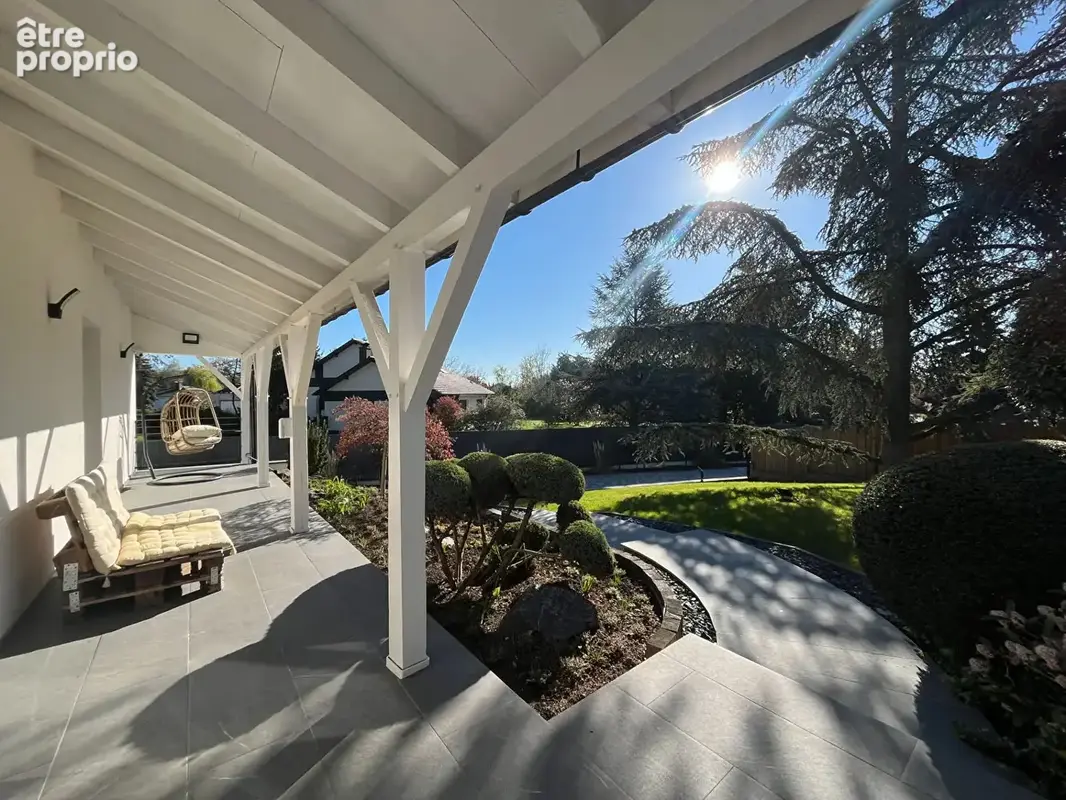 Villa d'exception dans un cadre privilegie a marly - 8 pièces- 257 m2 - photo 4