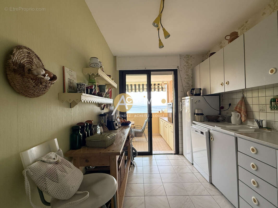 Appartement à SIX-FOURS-LES-PLAGES