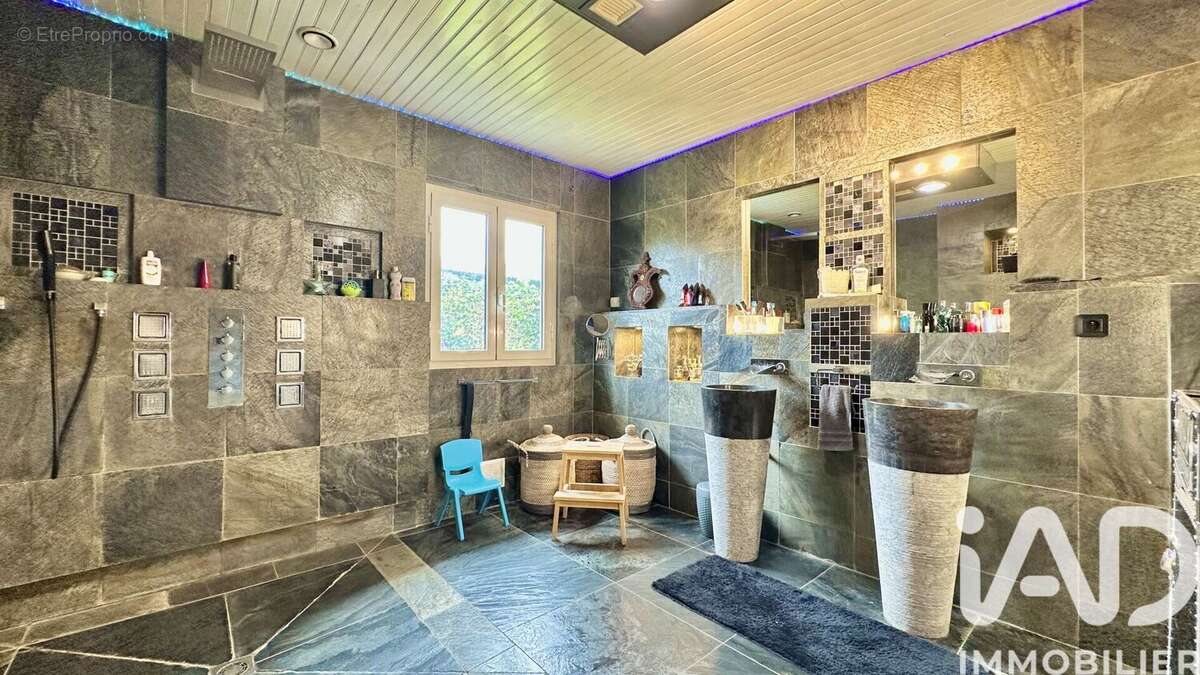 Photo 9 - Maison à SAINT-PIERRE