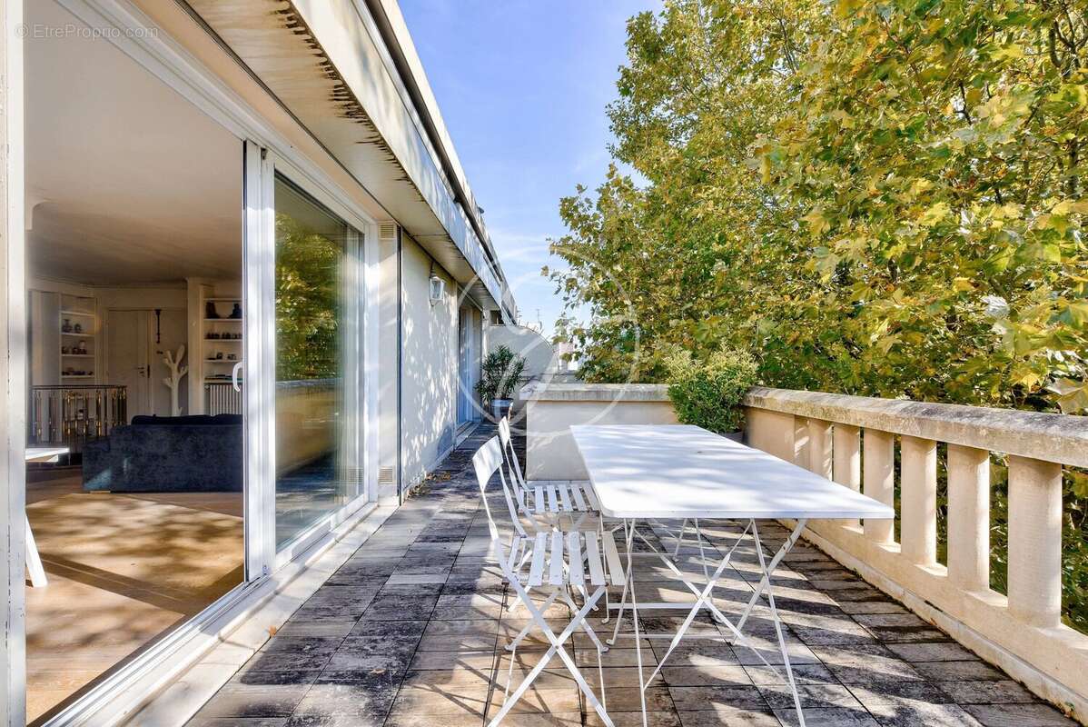 Appartement à BOULOGNE-BILLANCOURT