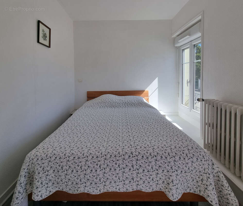 Appartement à LENCLOITRE