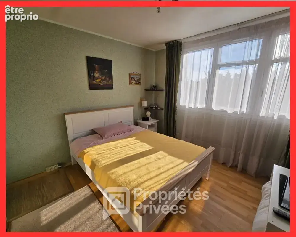93350 LE BOURGET - Appartement 3 pièces 54.70 m²- 2 Chambres - 2 Balcons - Stationnement libre en extérieur - photo 9