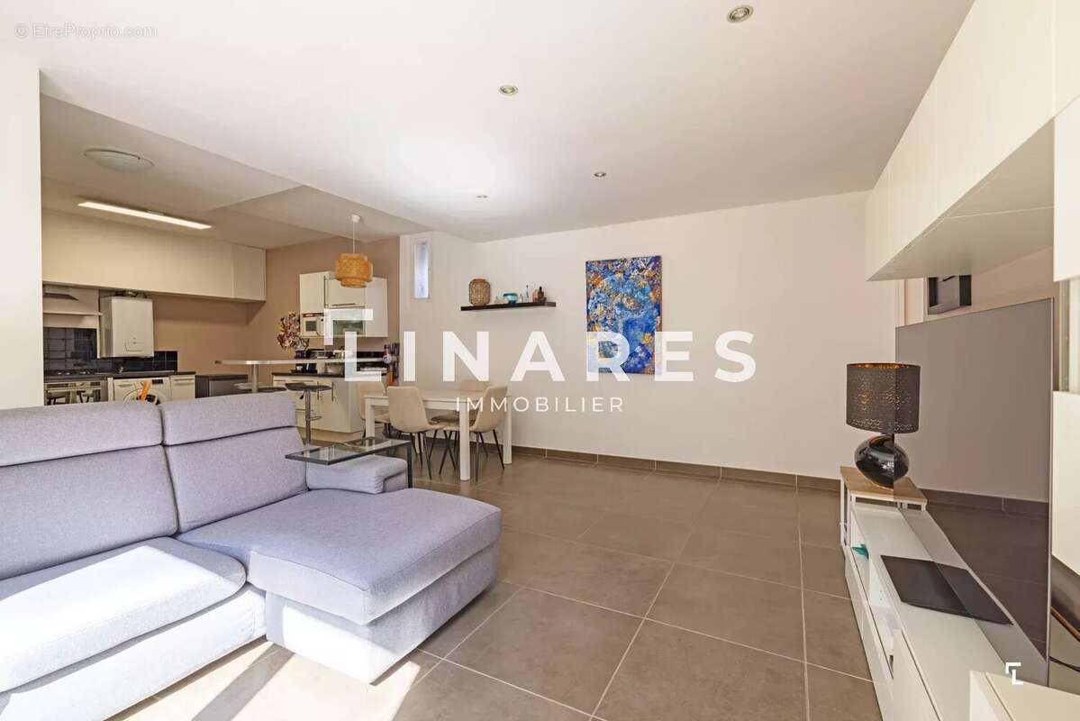 Maison à MARSEILLE-9E