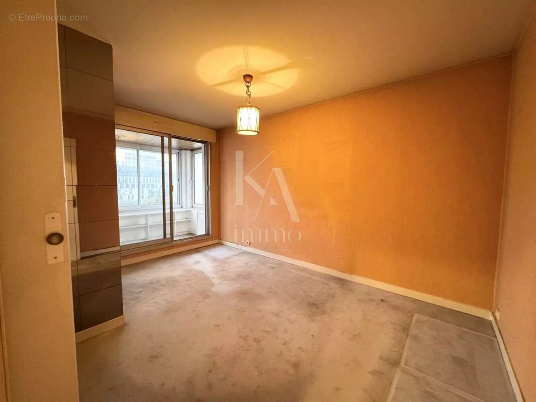 Appartement à SURESNES