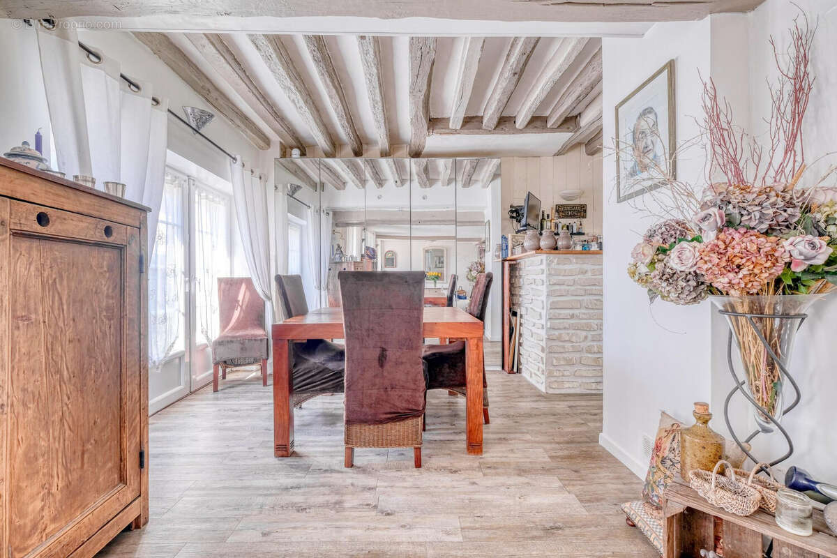 Maison 168 m² à Le Mesnil-Amelot  - photo 5