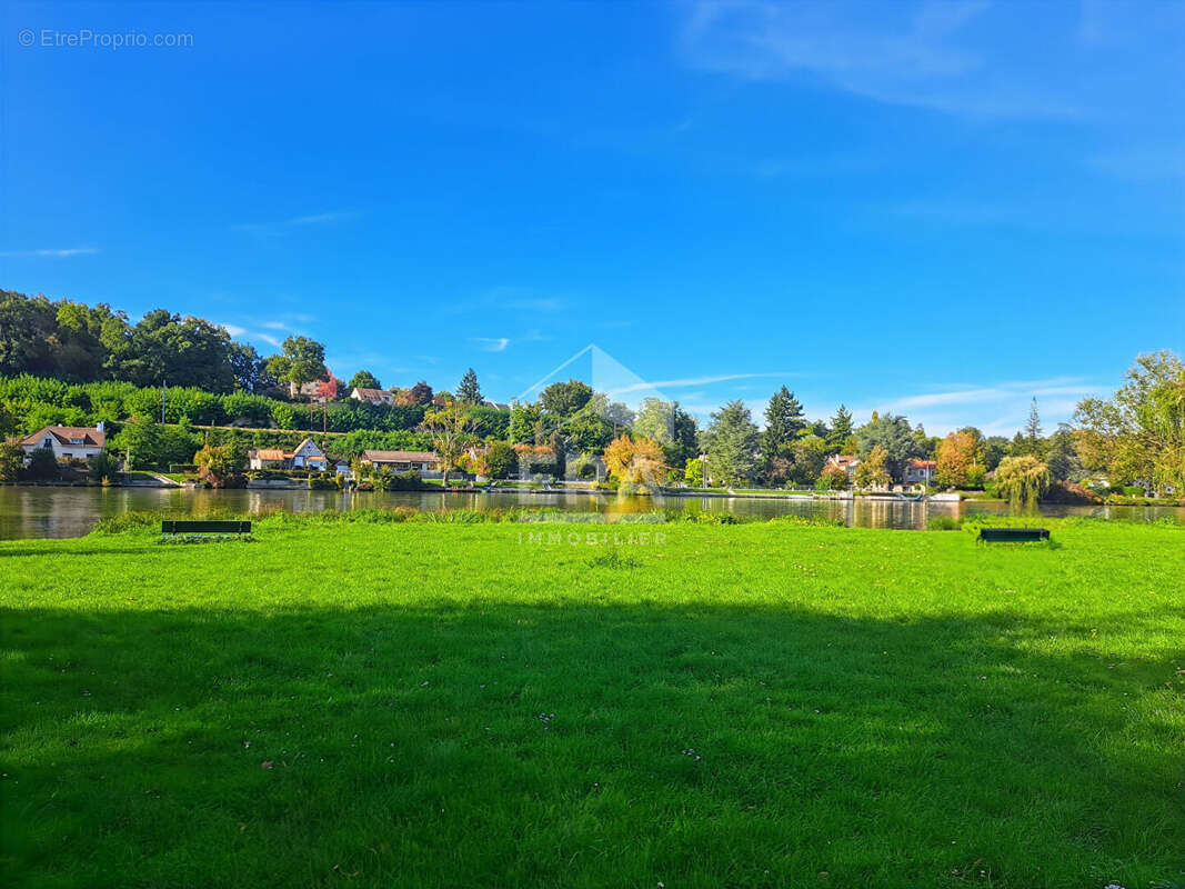 Maison à SEINE-PORT