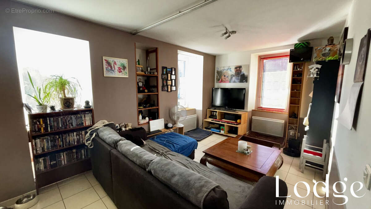 Appartement à PELVOUX