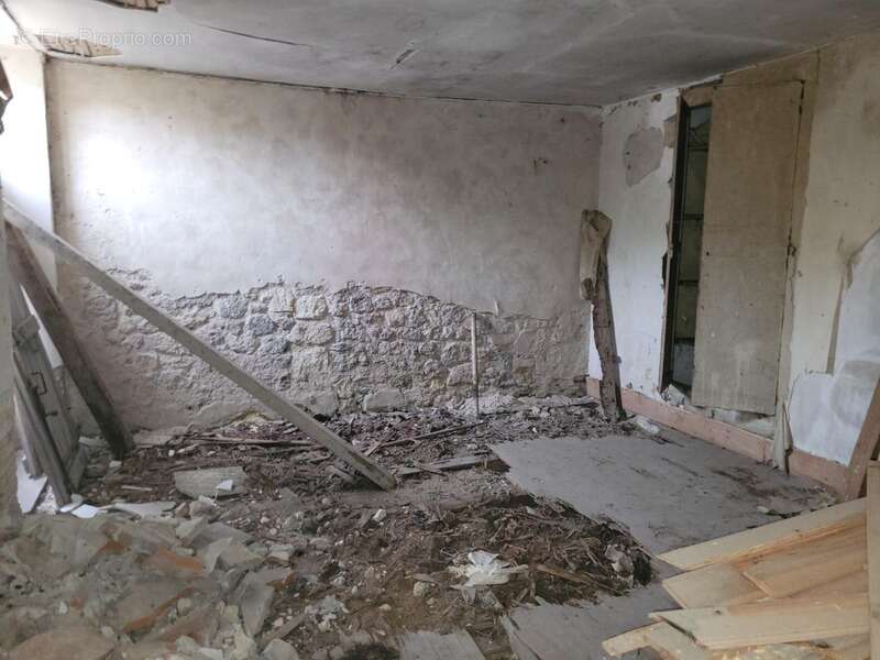 Maison à SOS