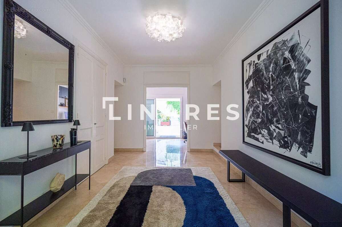 Maison à MARSEILLE-8E