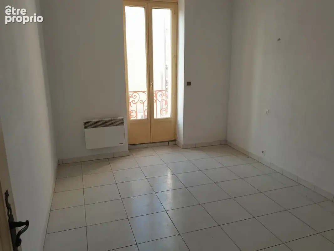 Appartement avec grand hangar et terrain d'agrement - photo 6