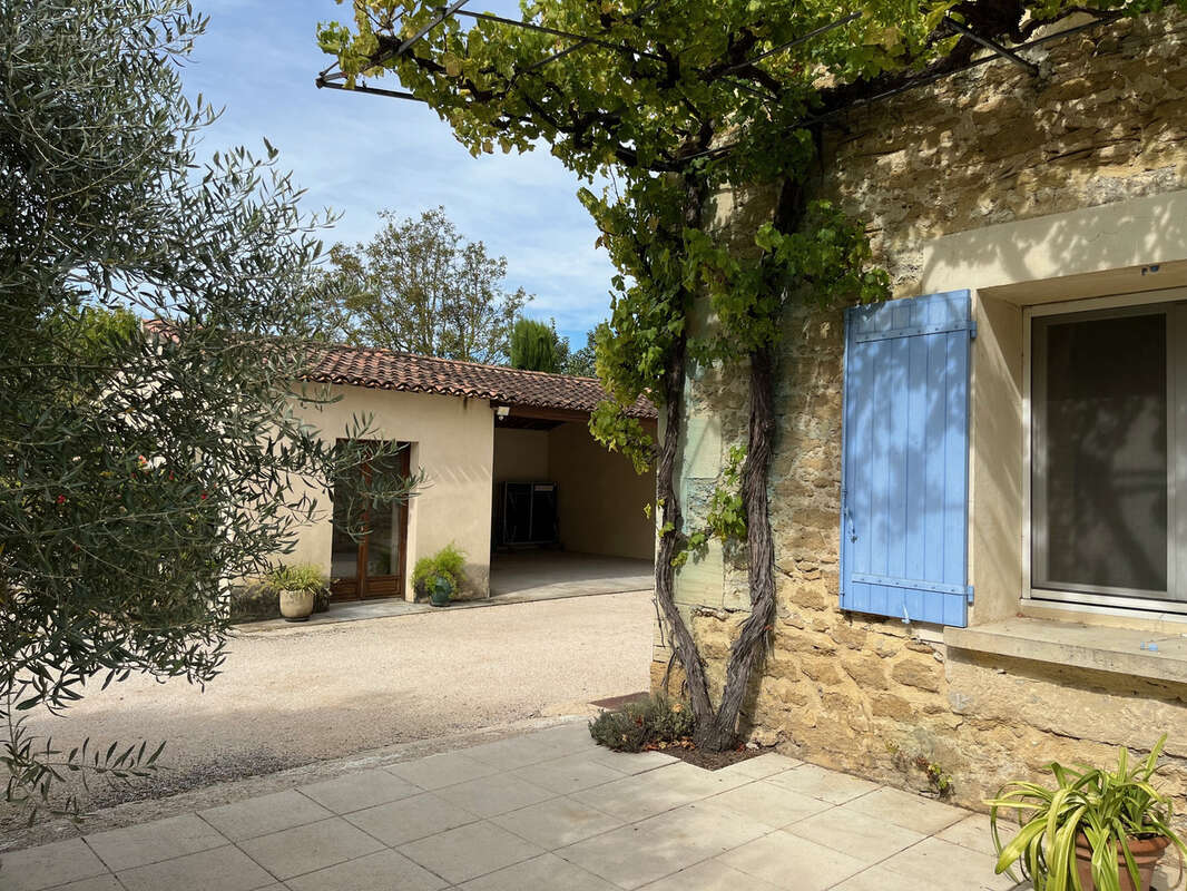 Maison à ALTHEN-DES-PALUDS