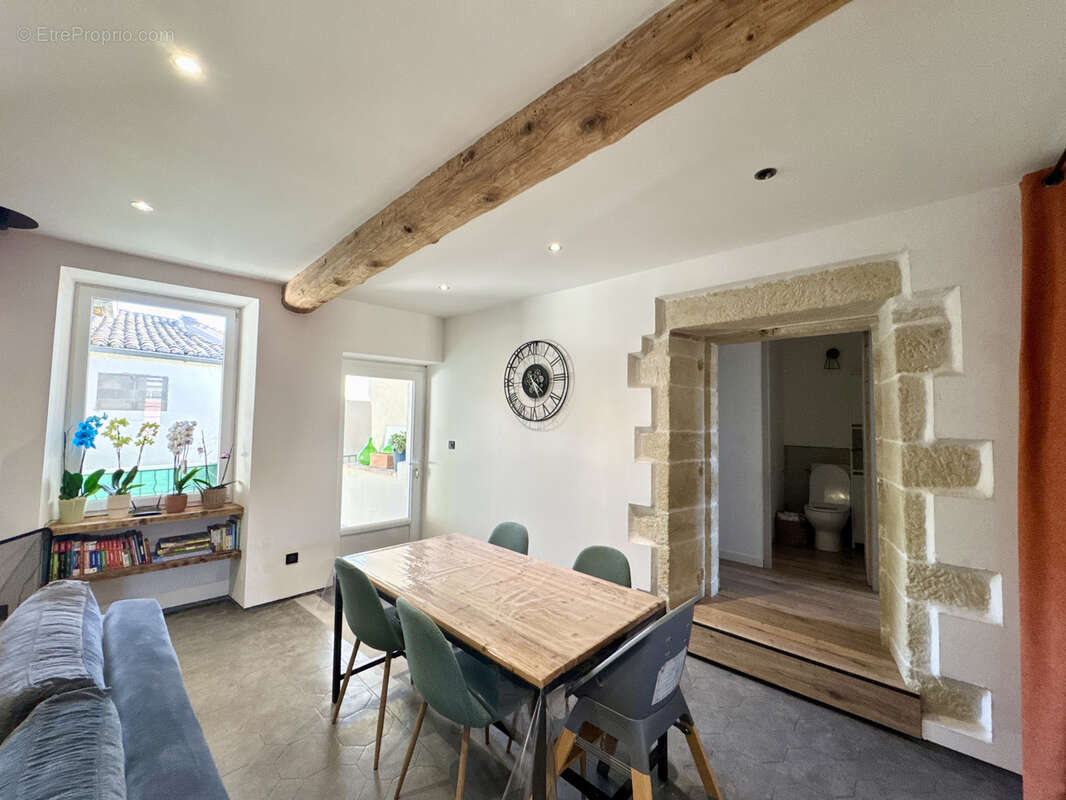 Maison à AIGUES-VIVES