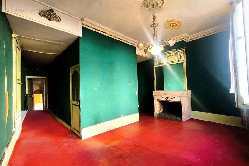 Maison familiale de caractère au cœur de Nevers – Terrasses, volumes et histoire ( 58 ) SOUS OFFRE - photo 11