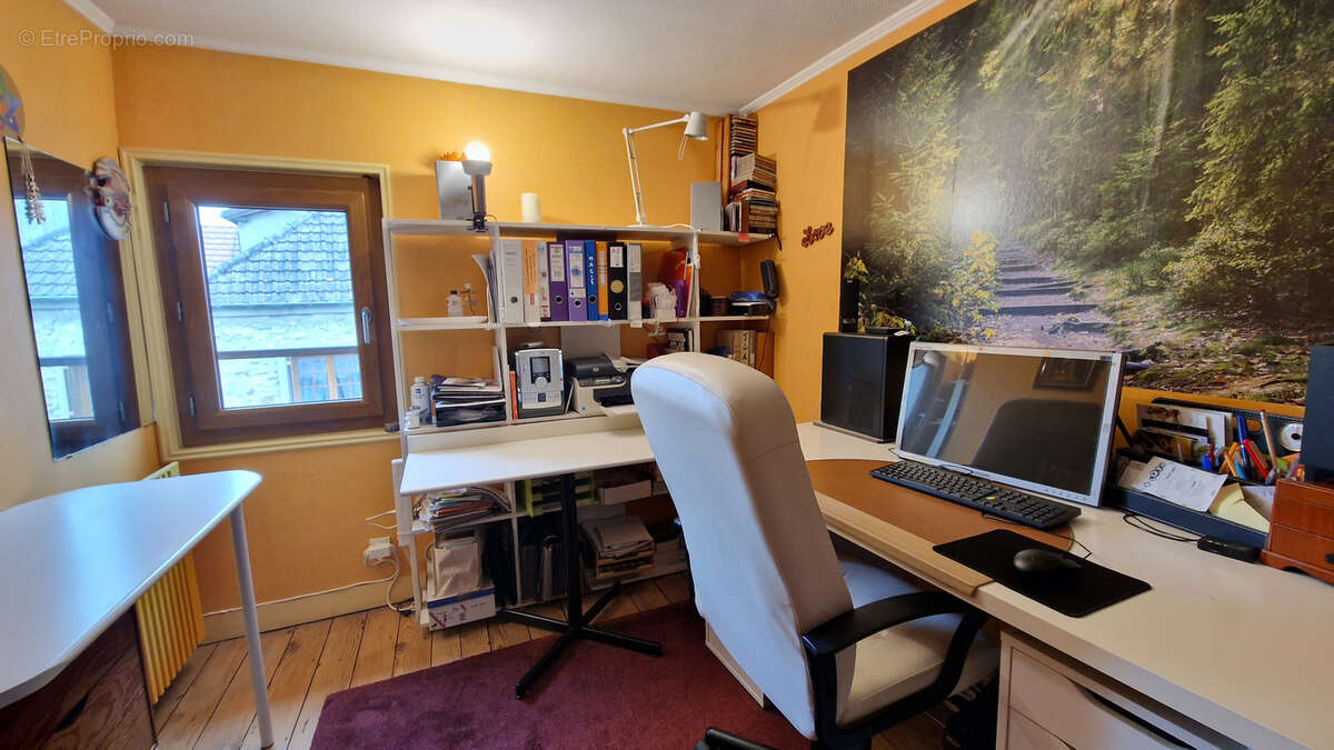 Maison à MARLY-LA-VILLE