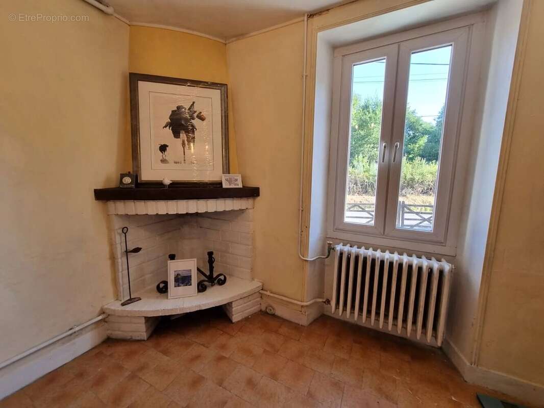 Maison à JOUAC
