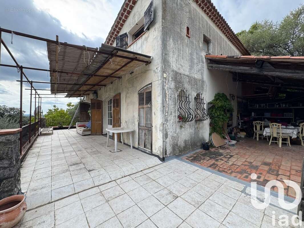 Photo 2 - Maison à CALLIAN