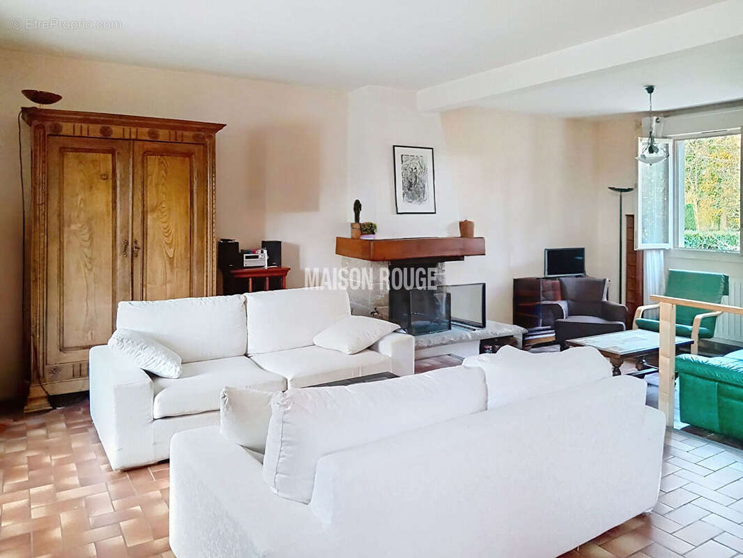 Maison à LE MINIHIC-SUR-RANCE