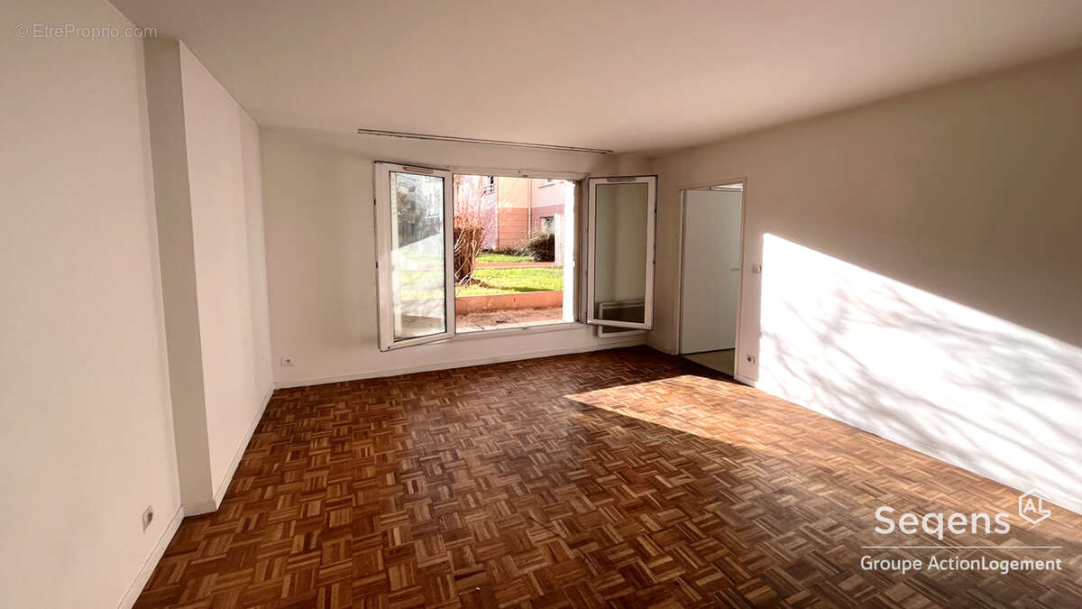 Appartement à DUGNY