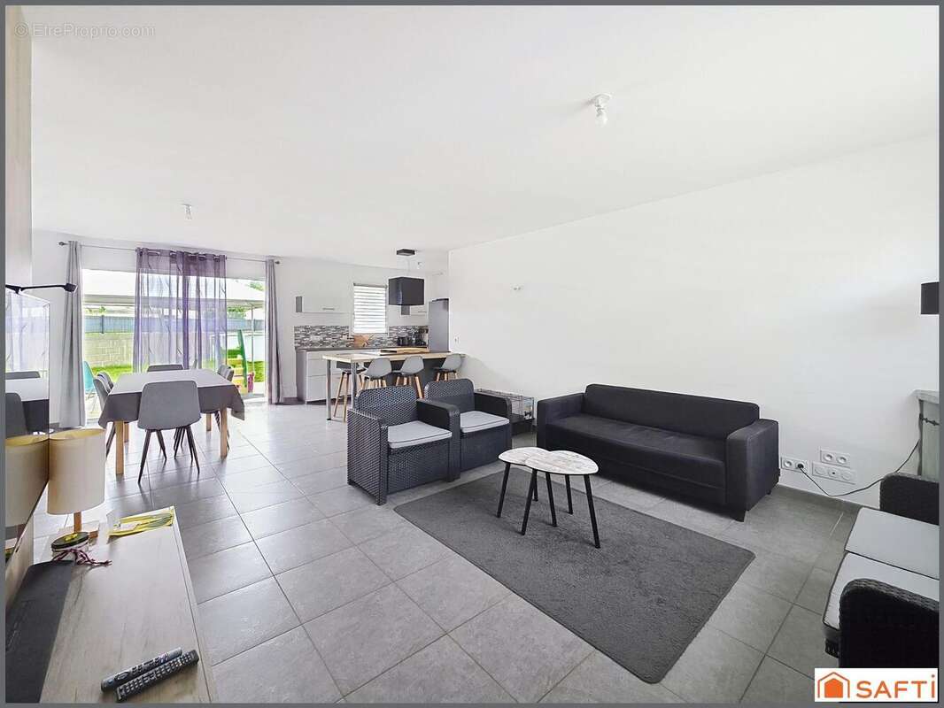 Photo 2 - Maison à ANDREZE