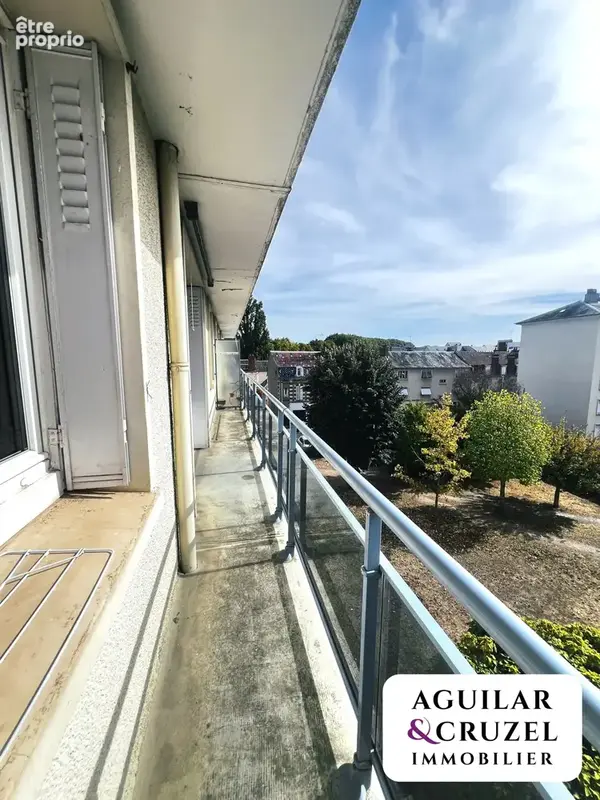 EN EXCLUSIVITÉ   Quartier Auron-Quai du Bassin - Appartement T3 - photo 7