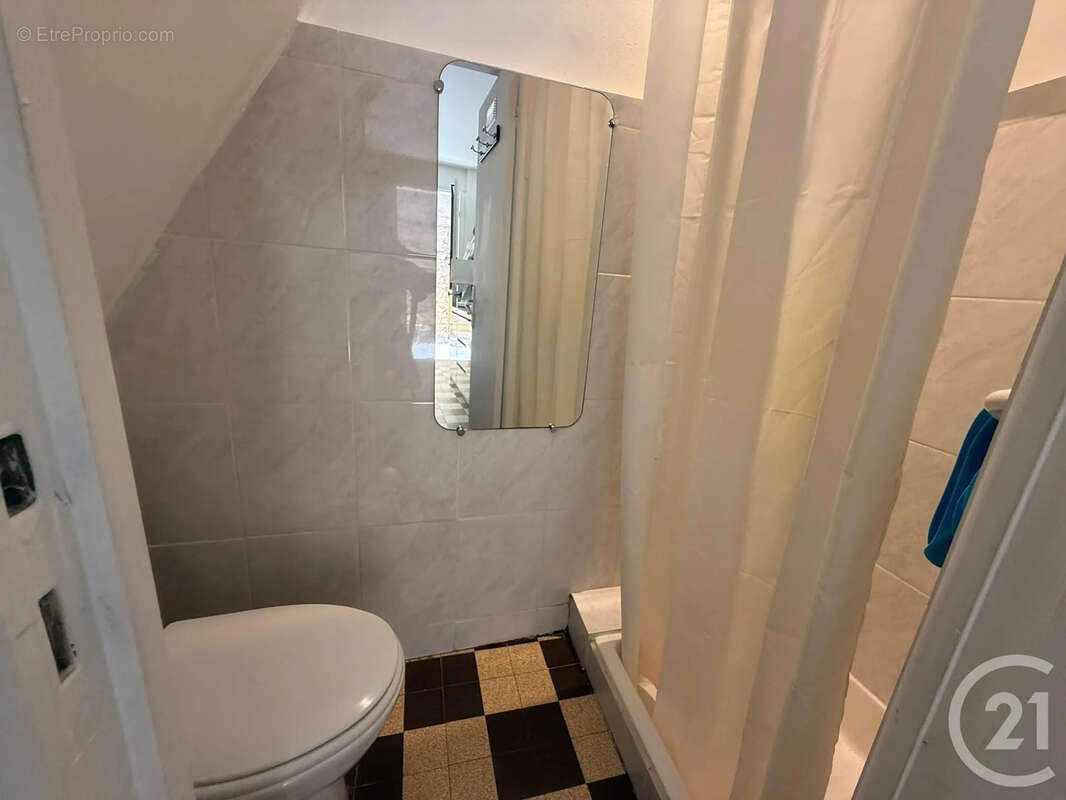 Appartement à CASTELLAR