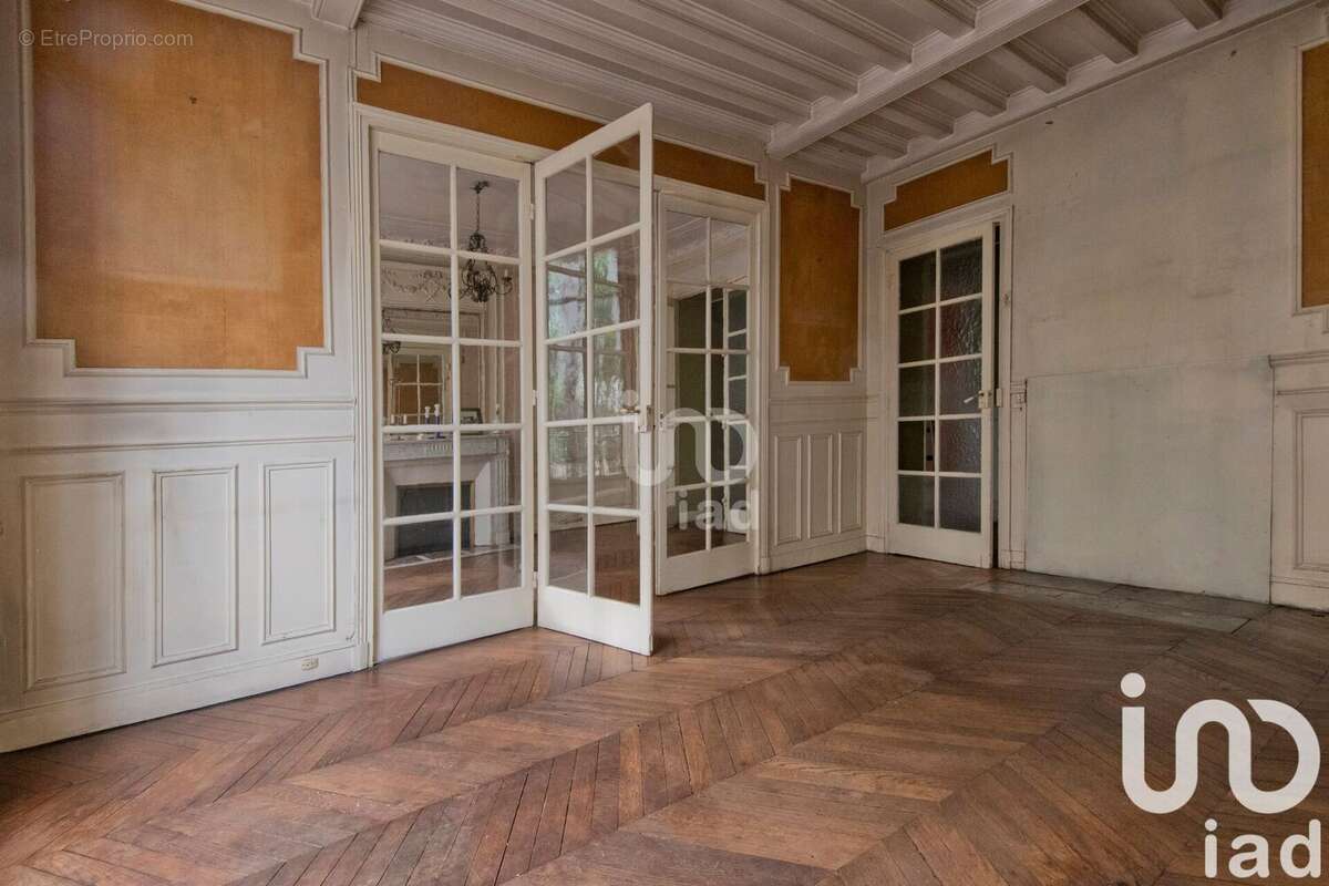 Photo 5 - Appartement à COURBEVOIE