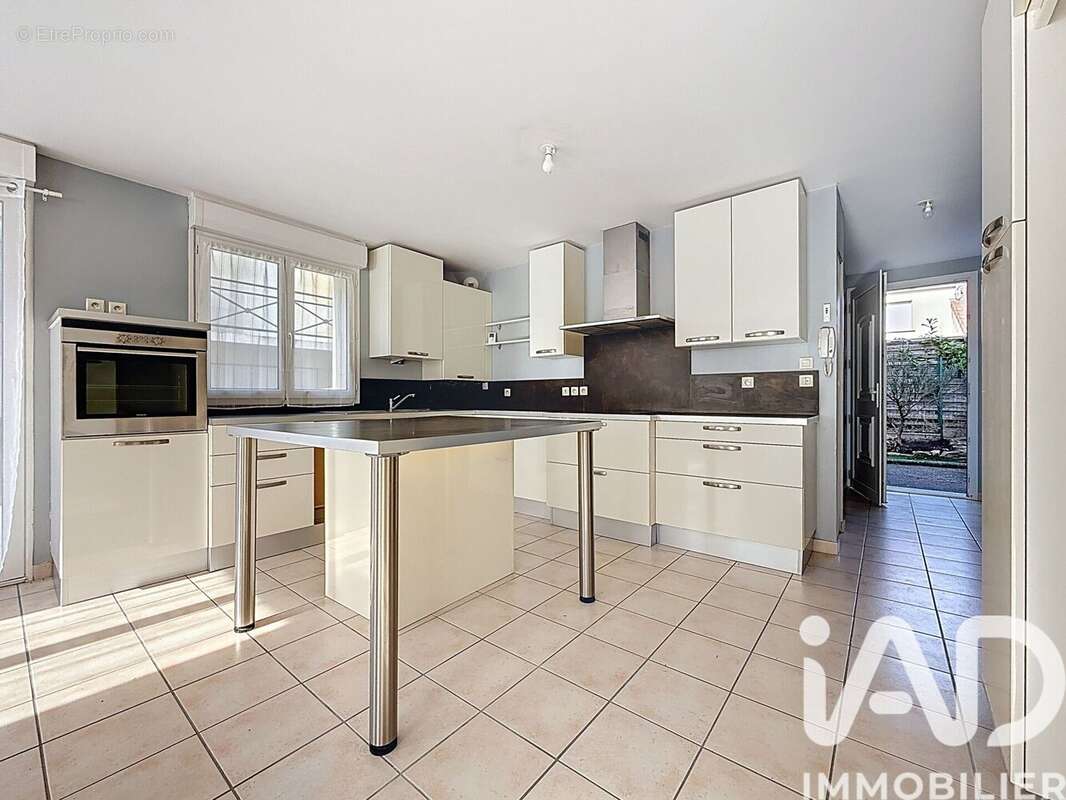 Photo 2 - Appartement à VAROIS-ET-CHAIGNOT
