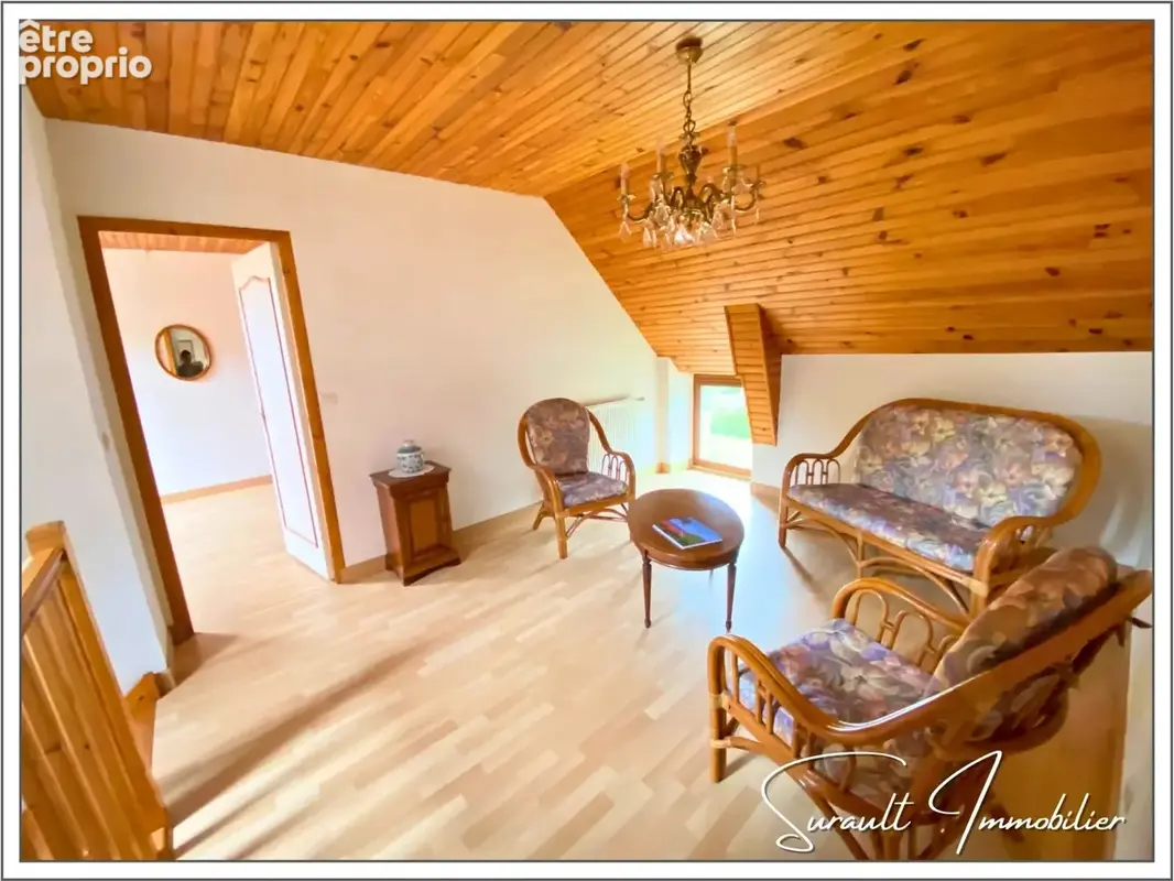 Maison 6 pièces 183 m² à vendre à Guer (56380) - photo 6