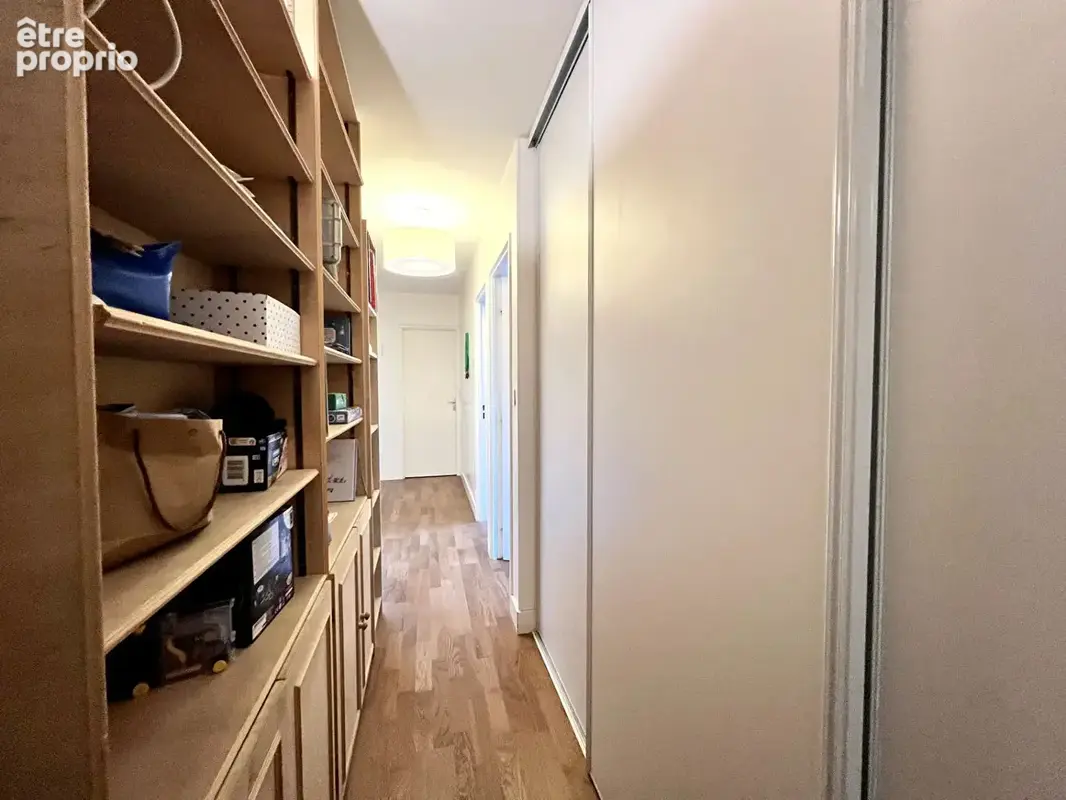 18ème - Proche Jules Joffrin - 5P 3CH 105M2 - photo 9