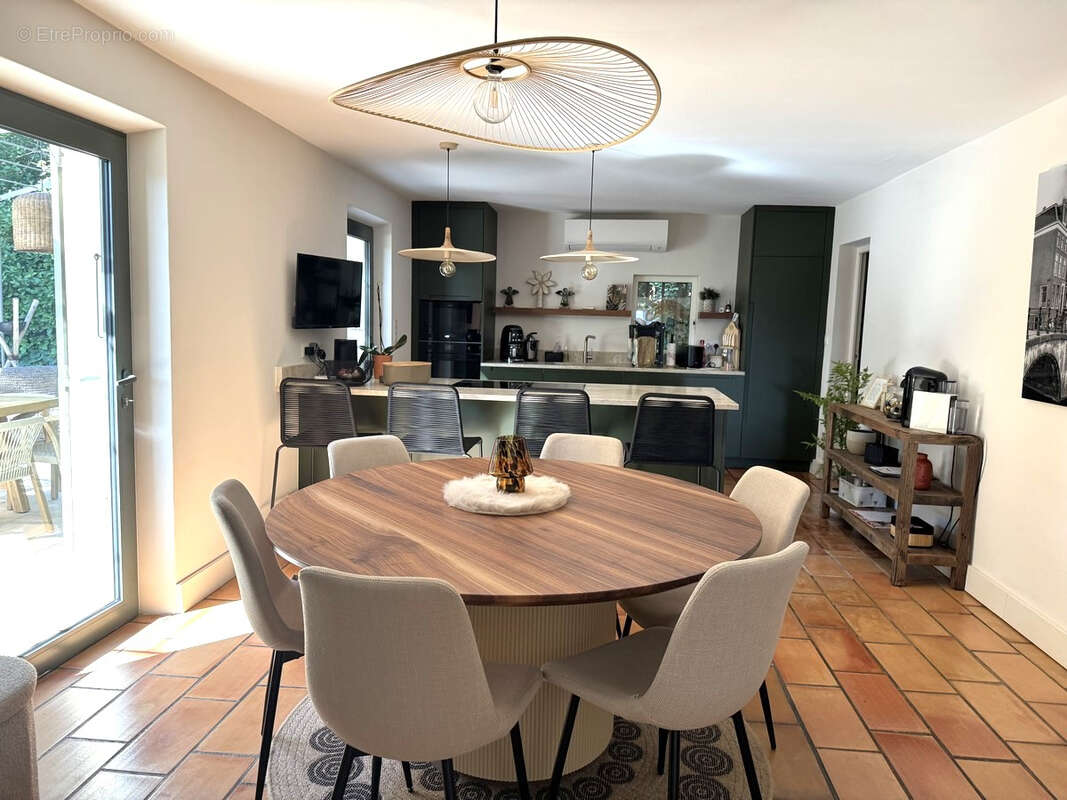 Maison à VILLENEUVE-LES-AVIGNON