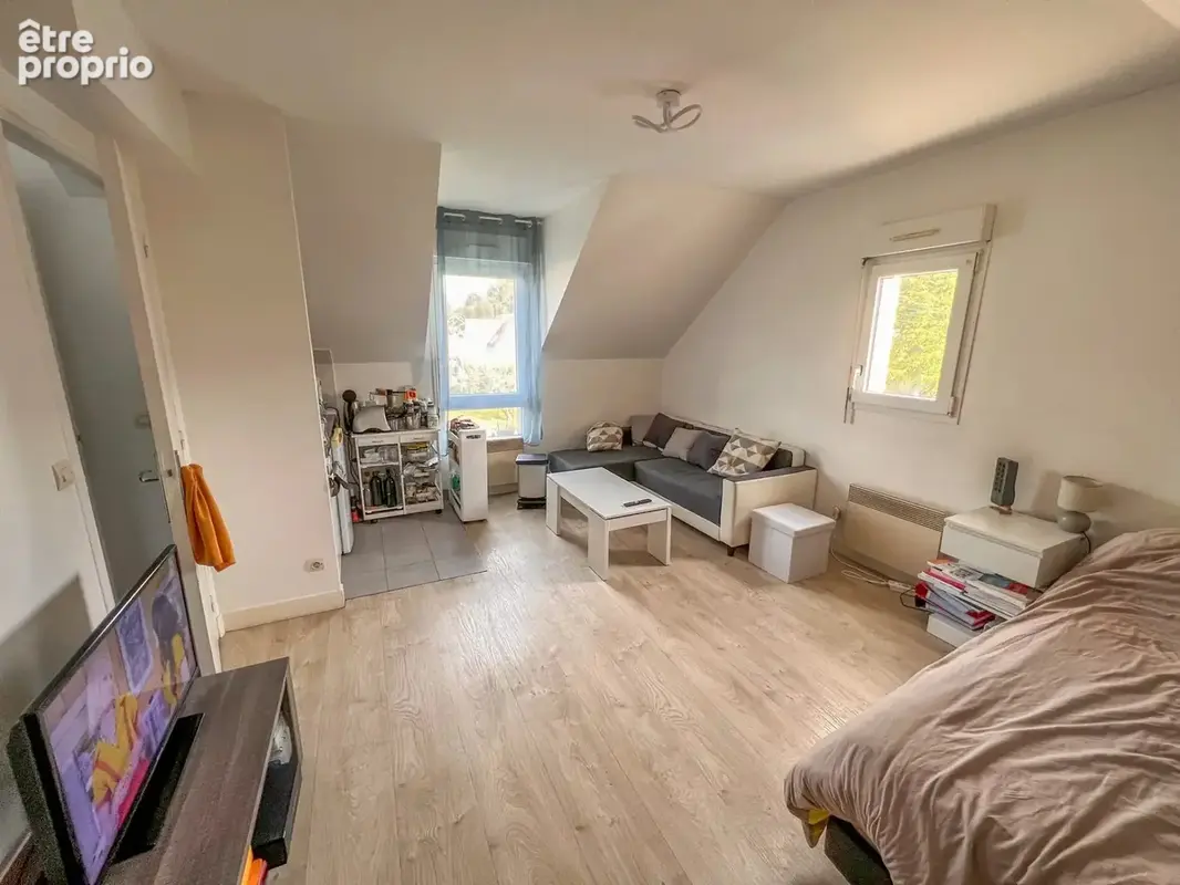 A Vendre Studio 26m2 occupé. Loyer HC 580EUR - photo 2