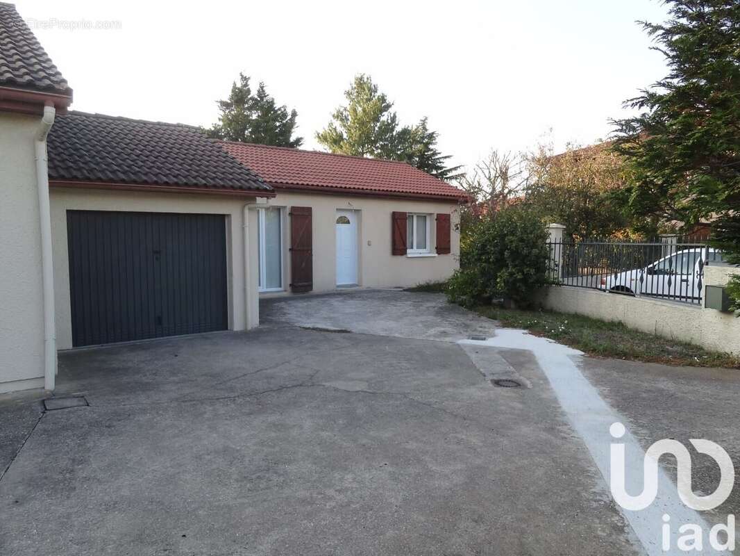 Photo 9 - Maison à DECINES-CHARPIEU