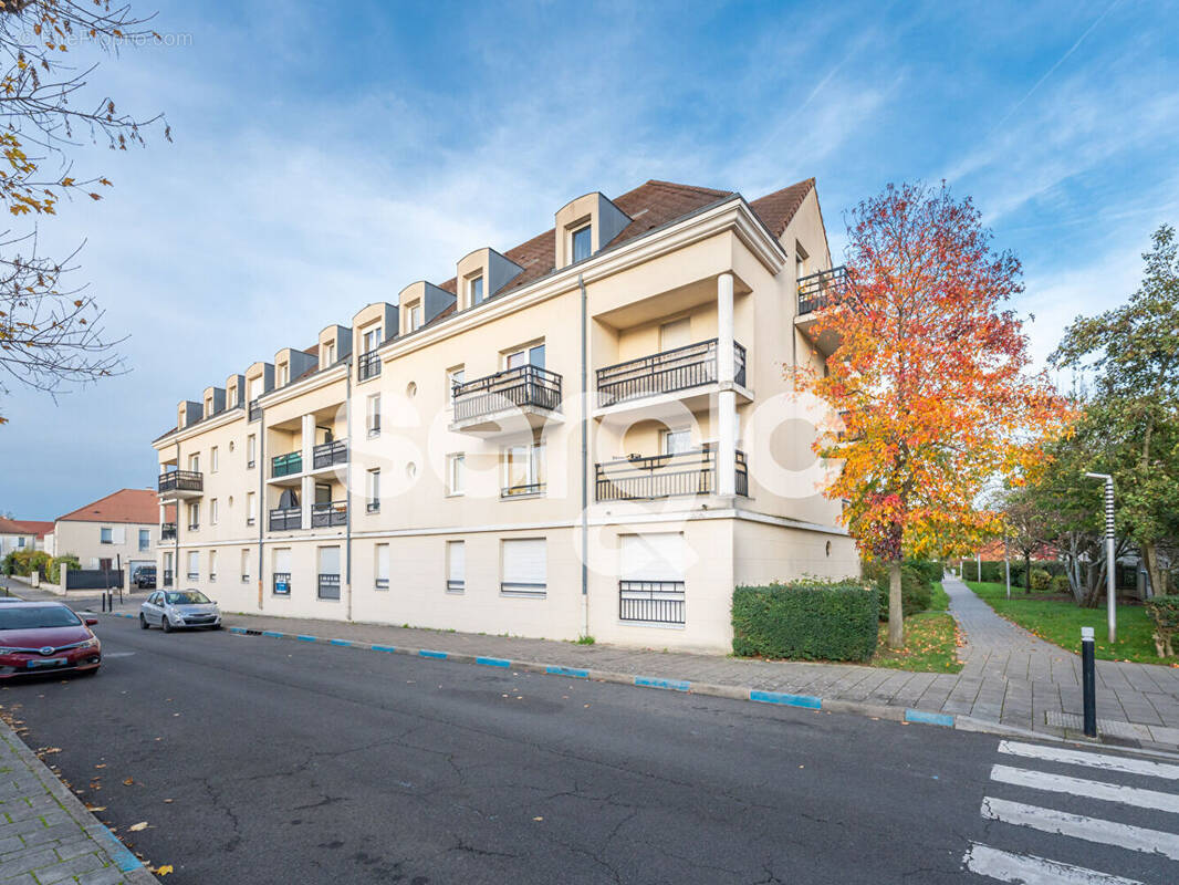 Appartement à BUSSY-SAINT-GEORGES