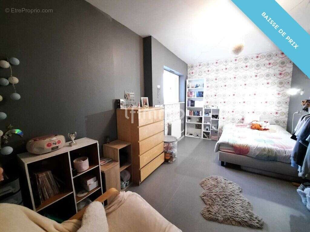 Maison plain pied de 211m² sur terrain de 10,9 ares - photo 7