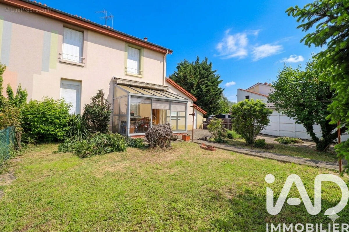 Photo 1 - Maison à CLERMONT-FERRAND