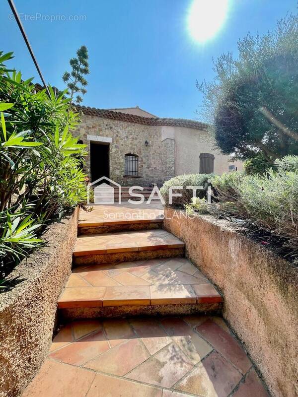 Photo 1 - Maison à LA SEYNE-SUR-MER