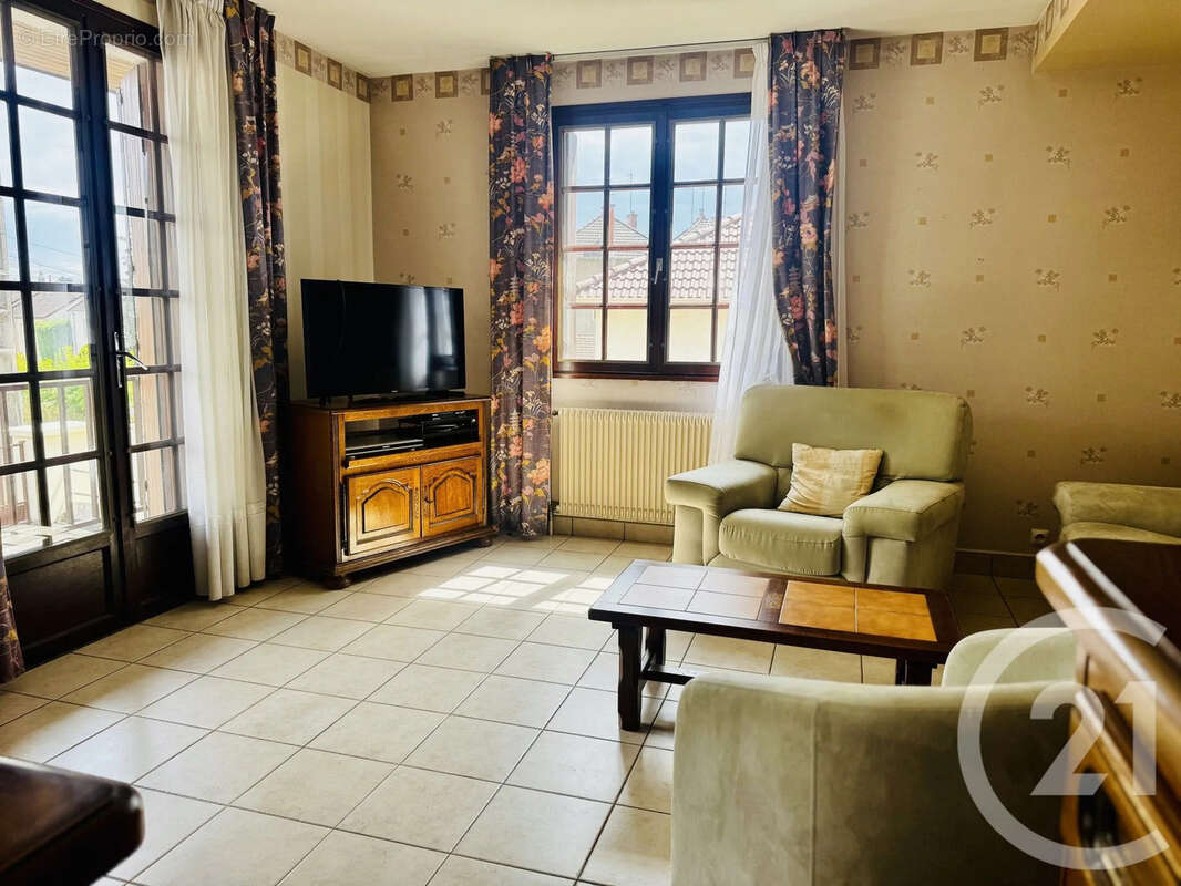 Maison à LE CREUSOT