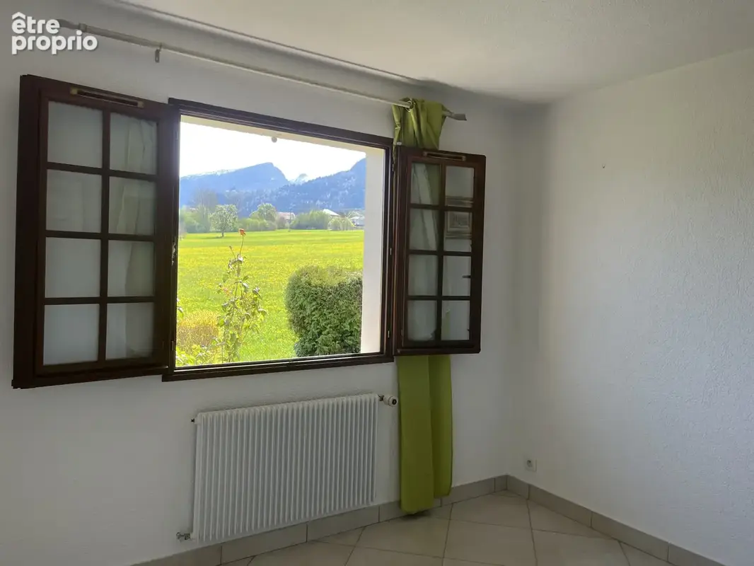 Maison 216m2 avec piscine et appart t2 - photo 4