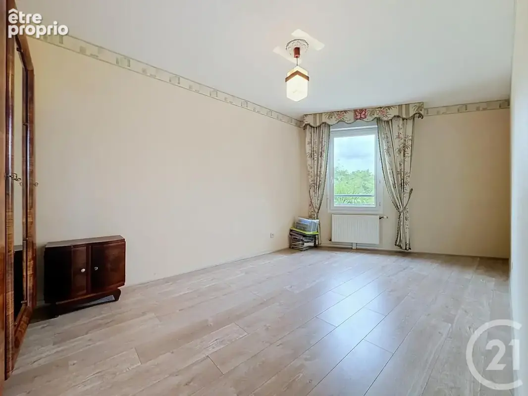 Appartement 3 pièces 88 m² à vendre à Chartres (28000) - photo 9