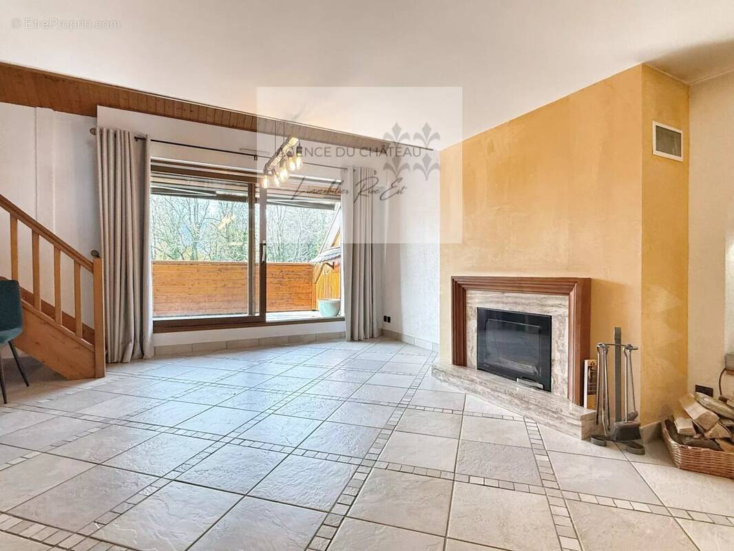 Appartement à MENTHON-SAINT-BERNARD