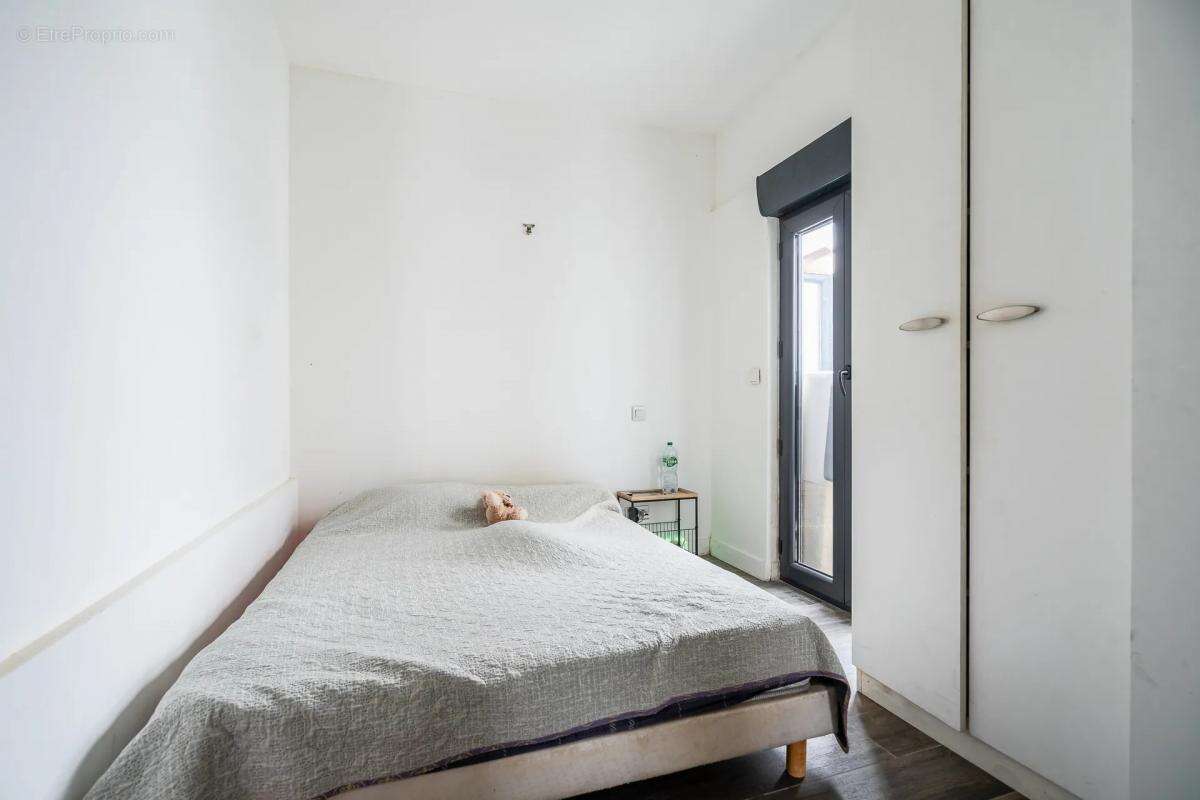 Appartement à ROMAINVILLE