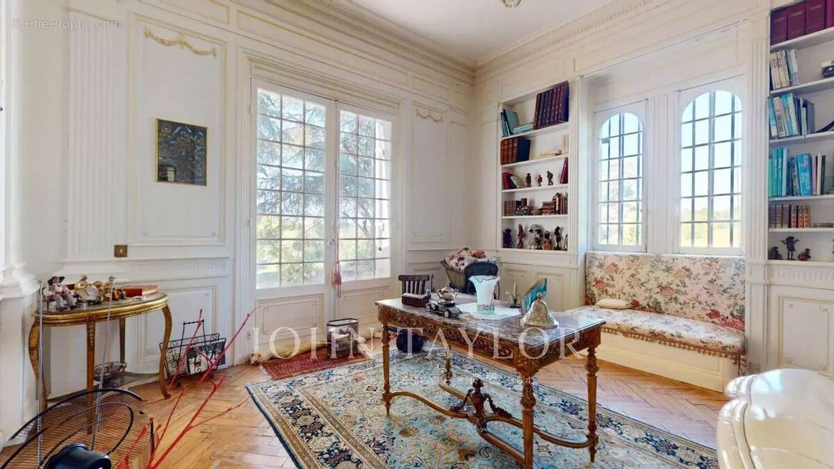 Chateau - 23 hectares - 30 minutes de Bordeaux - photo 9