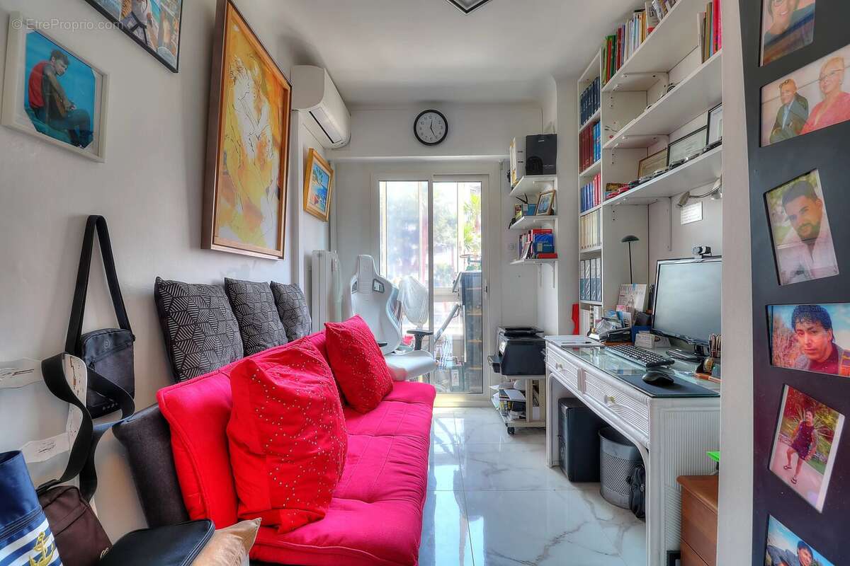 Appartement à CAGNES-SUR-MER