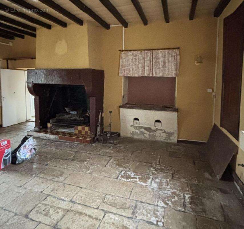 Maison à USSEAU