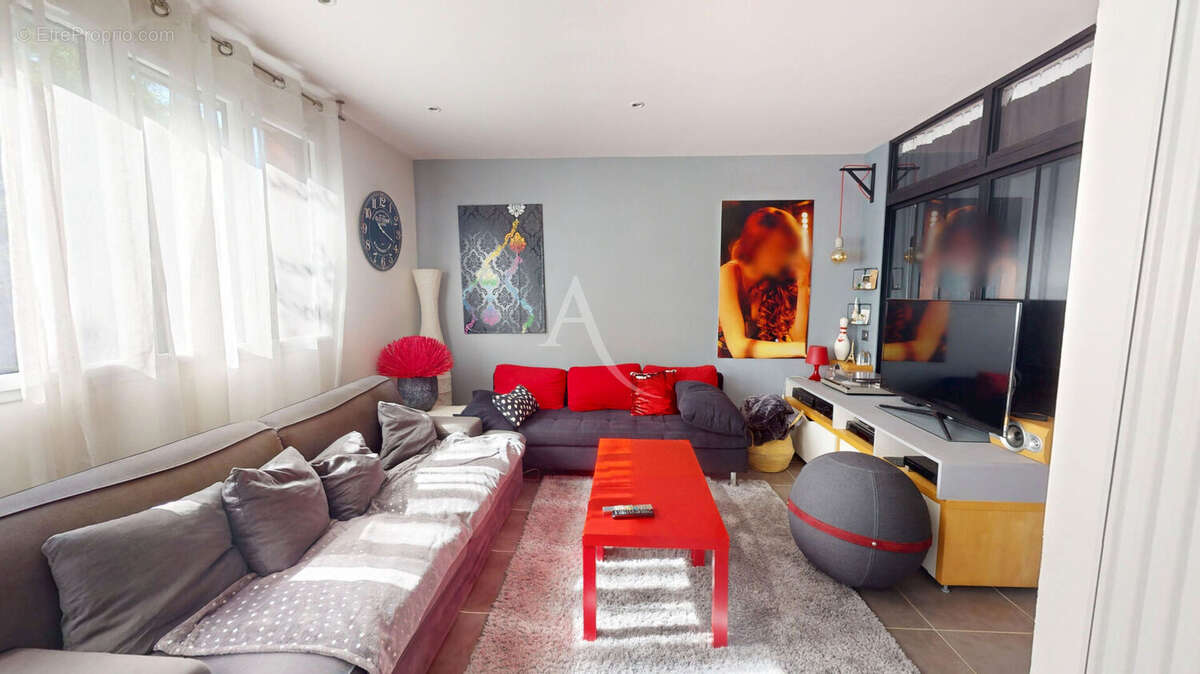 MAISON 5 Pièces - Fresnes - photo 2