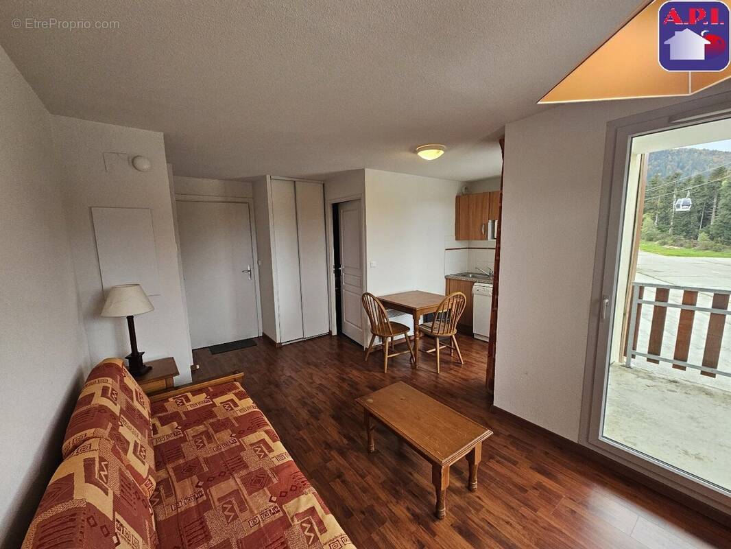 Appartement à AX-LES-THERMES