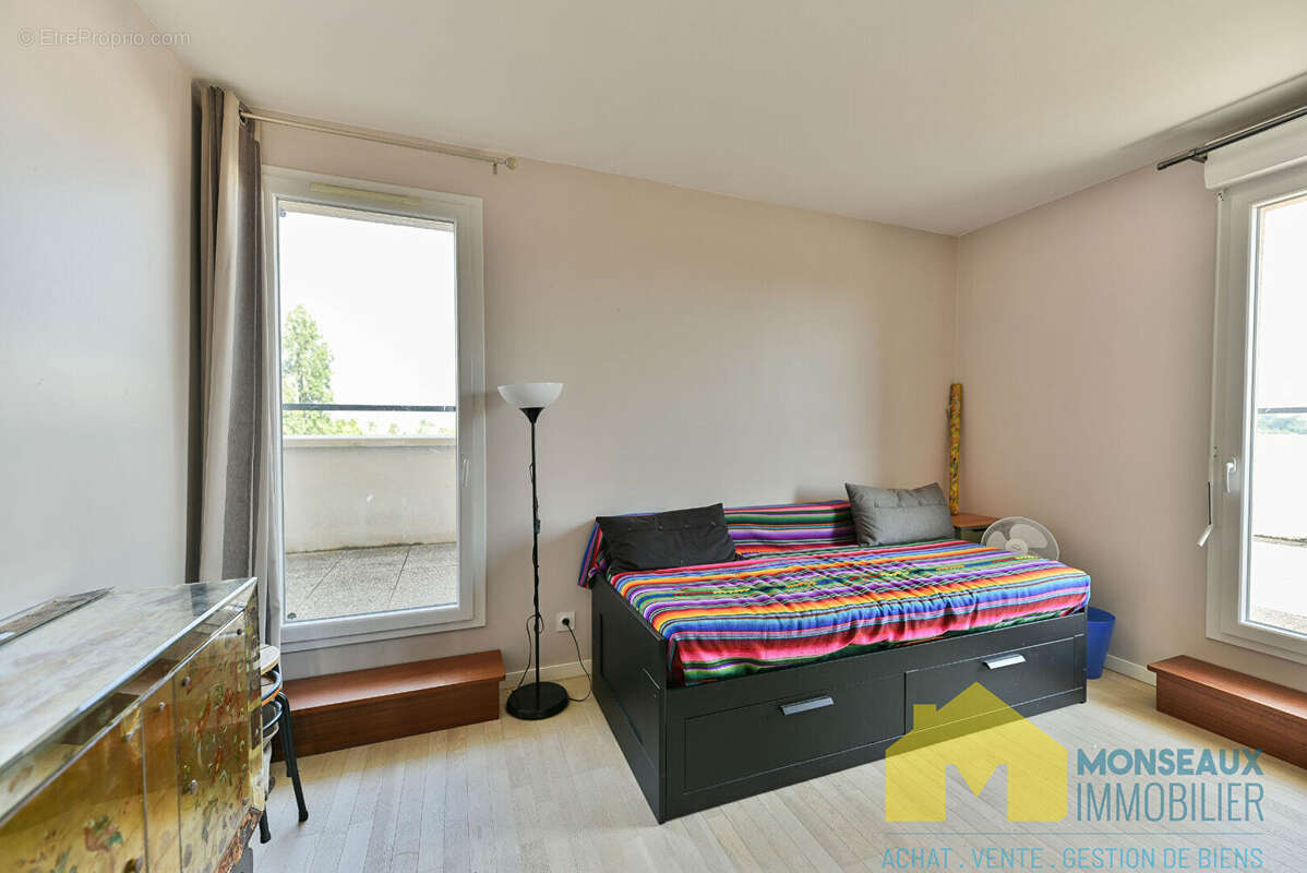 Appartement à EPINAY-SUR-ORGE